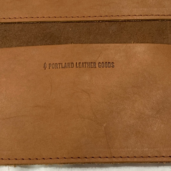 Portland Leather Rancher Wallet - Picture 4 of 8